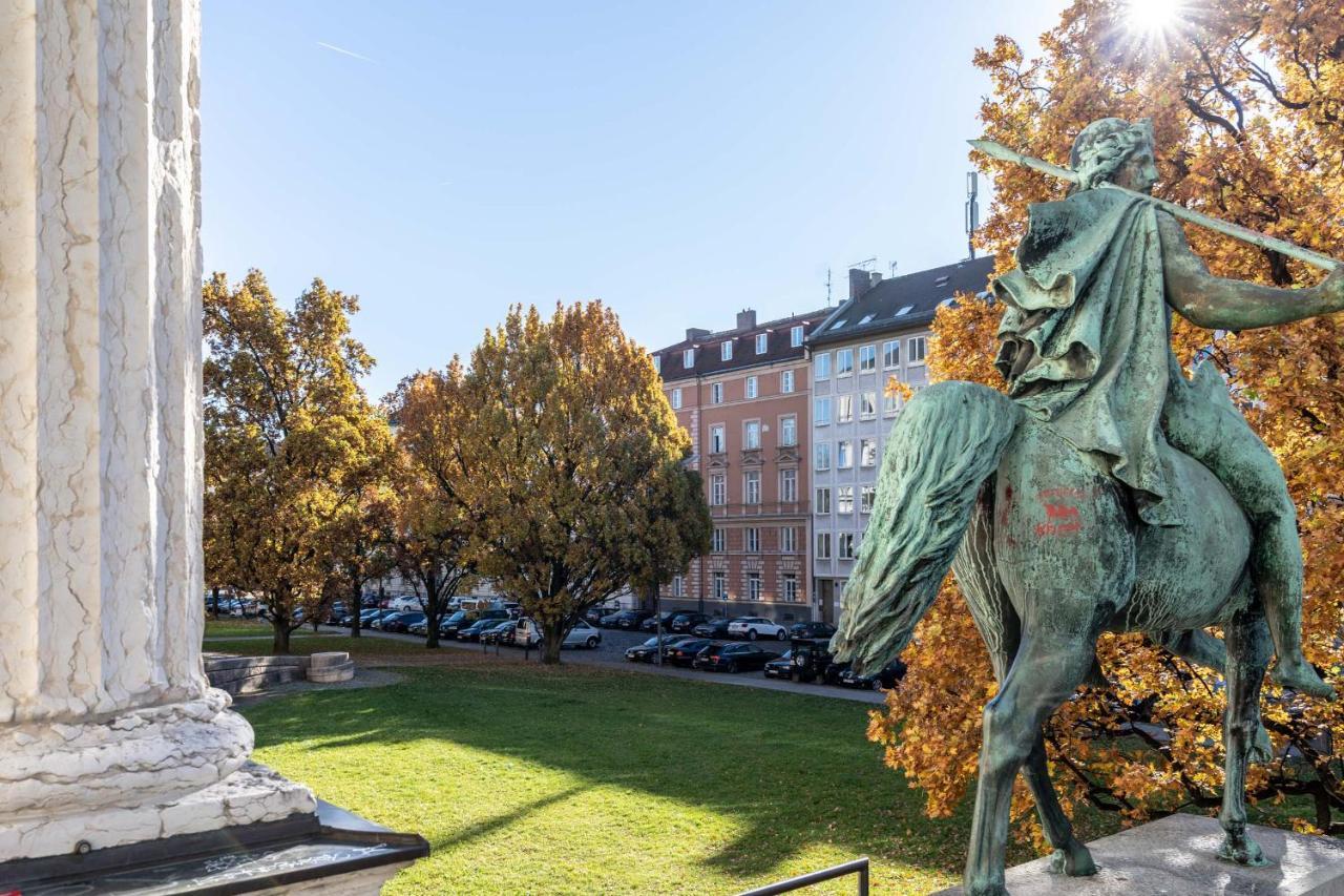 Hotel-Pension Am Siegestor Мюнхен Экстерьер фото